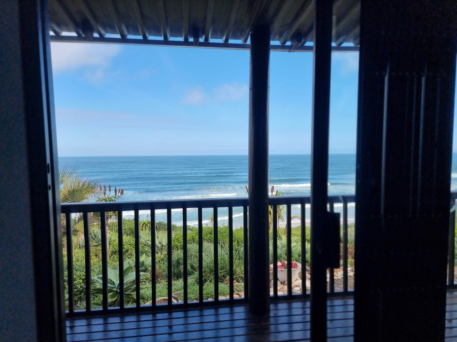 4 Bedroom Property for Sale in Dana Bay Western Cape